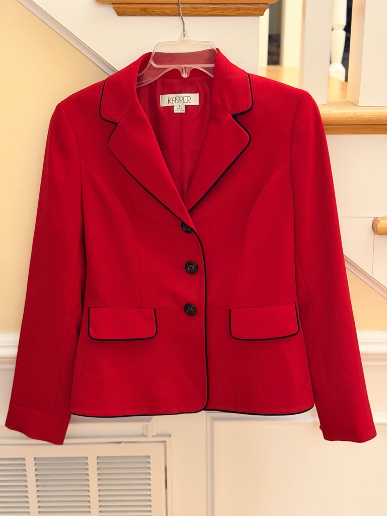 Ladies Size 6 Kasper Red Blazer With Black Piping Guc